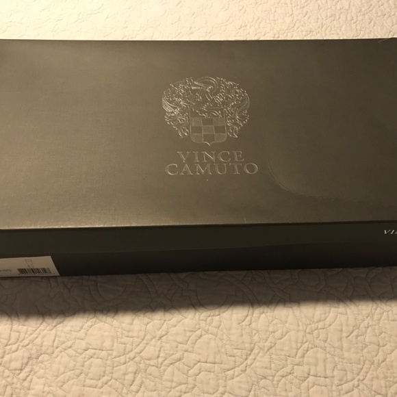 Vince Camuto leather boots - Picture 7 of 12